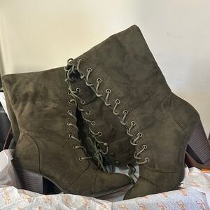 Stylish Olive Lace-Up Over the Knee Boots
